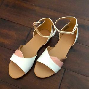 Old Navy Sandals, big kid size 5, BNWOT